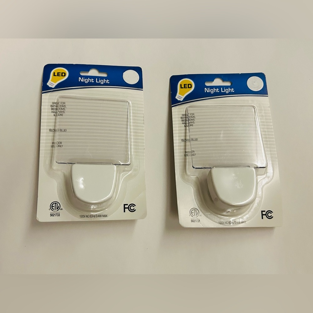 2 New LED Night Lights Square 3" x 3" Total Length 4 1/4"